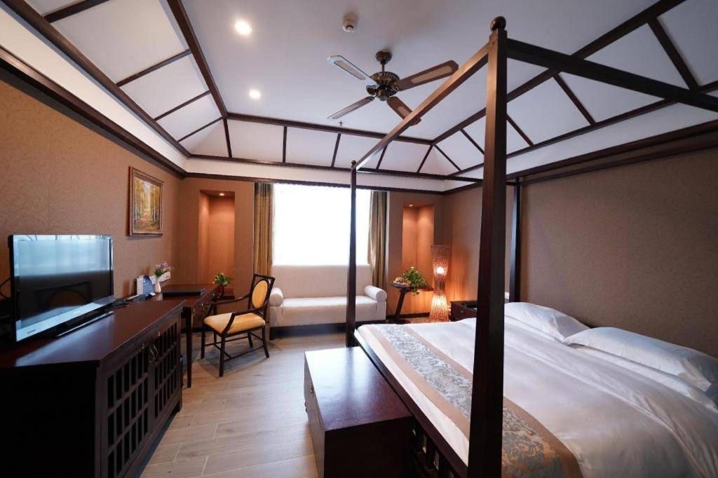 Hua Xia Pearl Hotel Фошань Экстерьер фото
