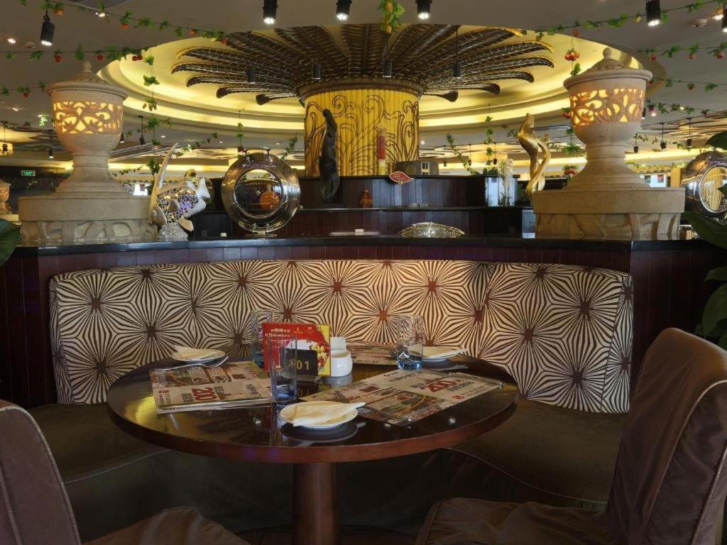Hua Xia Pearl Hotel Фошань Экстерьер фото